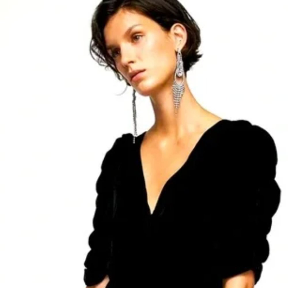 Black Mango Velvet Dress with Puff Ruched Sleeves